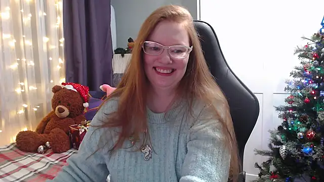 Snapshot of Lady_Inari chatting on 12.24.24 Lady Inari online show from 12.24.24