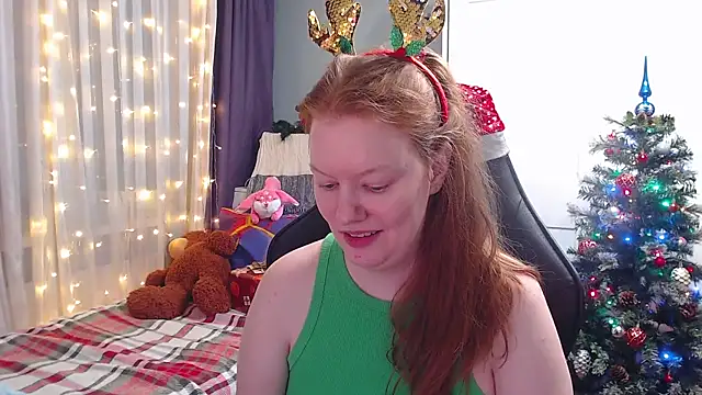 Snapshot of Lady_Inari chatting on 12.29.24 Lady Inari online show from 12.29.24