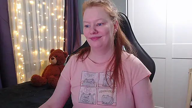 Snapshot of Lady_Inari chatting on 01.22.25 Lady Inari online show from 01.22.25