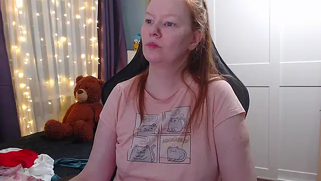 Snapshot of Lady_Inari chatting on 01.22.25 Lady Inari online show from 01.22.25