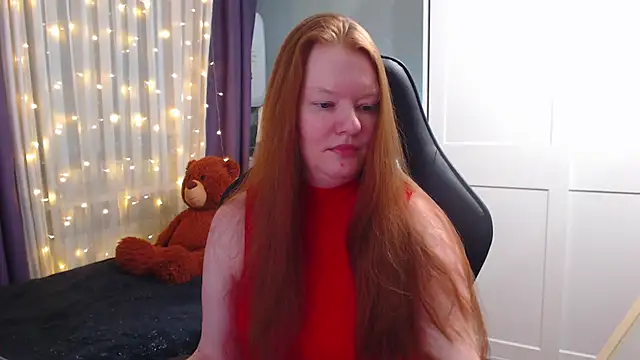 Snapshot of Lady_Inari chatting on 02.14.25 Lady Inari online show from 02.14.25