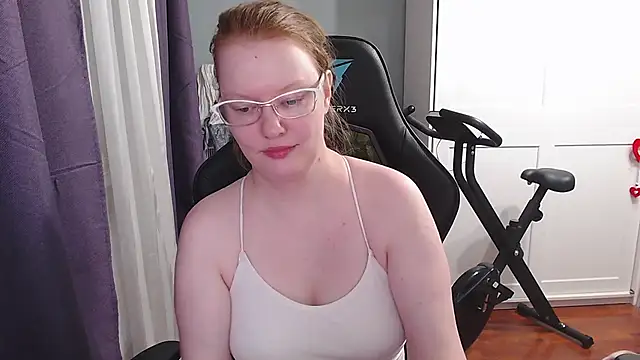 Snapshot of Lady_Inari chatting on 09.09.25 Lady Inari online show from 09.09.25