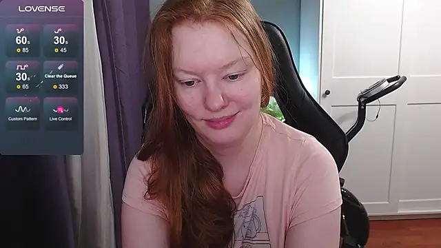 Snapshot of Lady_Inari chatting on 09.22.25 Lady Inari online show from 09.22.25