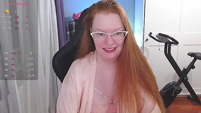 Snapshot of Lady_Inari chatting on 10.23.25 Lady Inari online show from 10.23.25