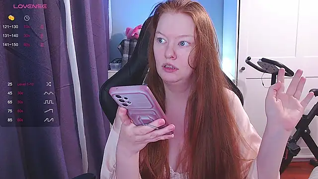 Snapshot of Lady_Inari chatting on 10.24.25 Lady Inari online show from 10.24.25