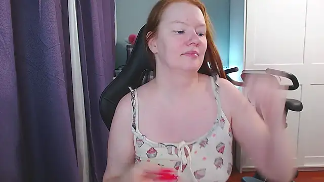 Snapshot of Lady_Inari chatting on 11.09.25 Lady Inari online show from 11.09.25