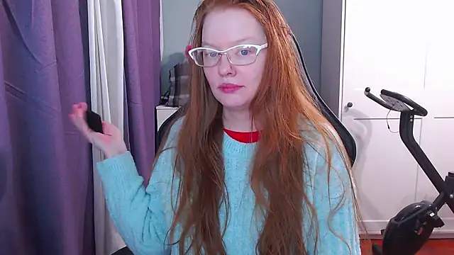 Snapshot of Lady_Inari chatting on 12.15.25 Lady Inari online show from 12.15.25