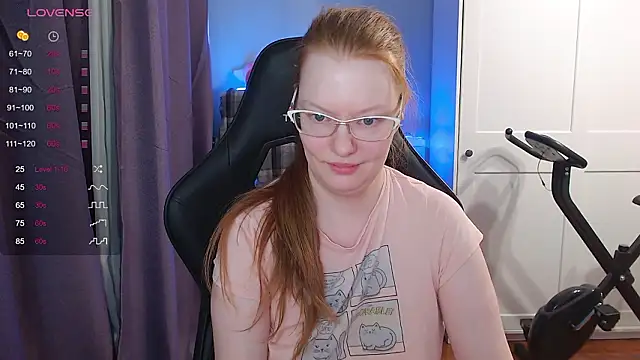 Snapshot of Lady_Inari chatting on 02.05.26 Lady Inari online show from 02.05.26