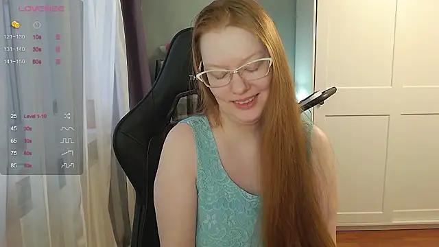 Snapshot of Lady_Inari chatting on 02.06.26 Lady Inari online show from 02.06.26