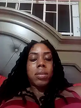 Snapshot of HONEYSWEETS_LIVE chatting on 03.04.25 HONEYSWEETS LIVE online show from 03.04.25