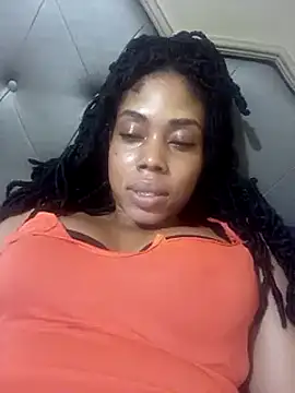 Snapshot of HONEYSWEETS_LIVE chatting on 03.12.25 HONEYSWEETS LIVE online show from 03.12.25