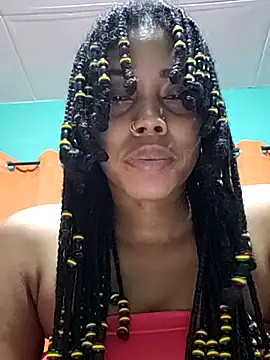 Snapshot of HONEYSWEETS_LIVE chatting on 10.30.25 HONEYSWEETS LIVE online show from 10.30.25