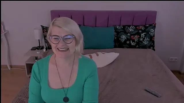 sabrinamacmarren online show from 02.09.25