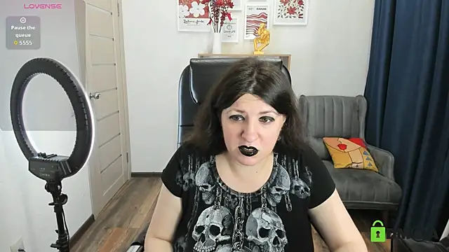 Black Black Rose online show from 08.09.26