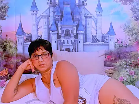 indianroxy online show from 03.04.25