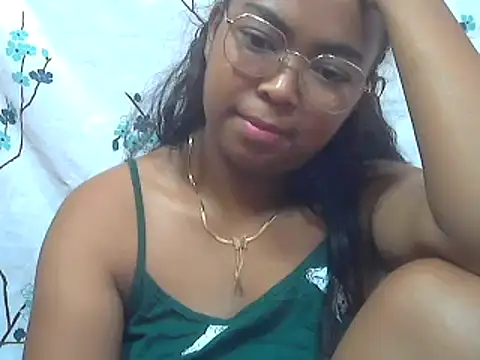 milkboobsgirl online show from 03.12.25