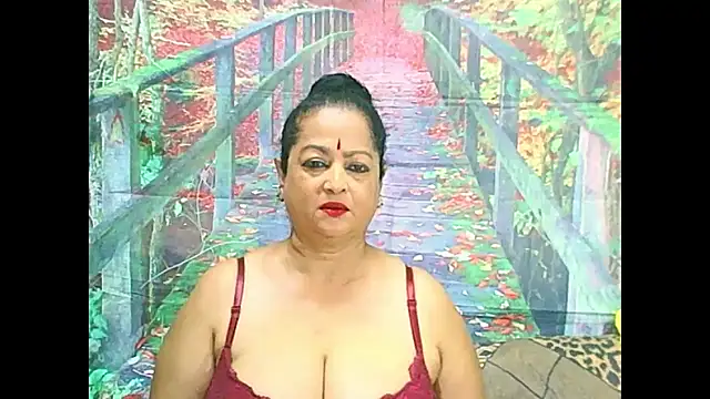 Snapshot of matureindian chatting on 03.19.25 matureindian online show from 03.19.25