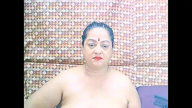 Snapshot of matureindian chatting on 05.17.26 matureindian online show from 05.17.26
