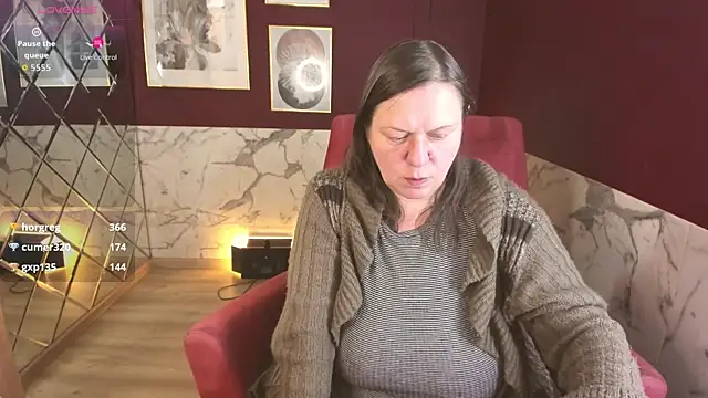 KellyPerfection online show from 04.19.26