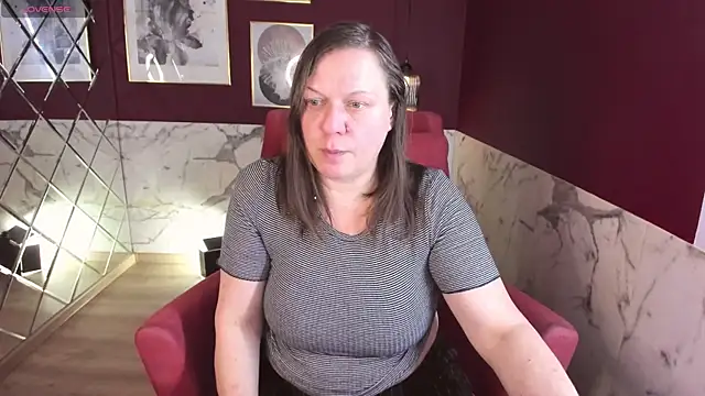 KellyPerfection online show from 04.23.26