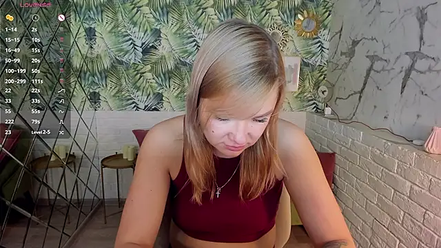 Snapshot of BellaDreamy chatting on 03.24.26 BellaDreamy online show from 03.24.26