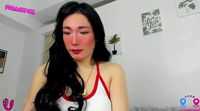 Snapshot of hottycrishina chatting on 03.22.25 hottycrishina online show from 03.22.25