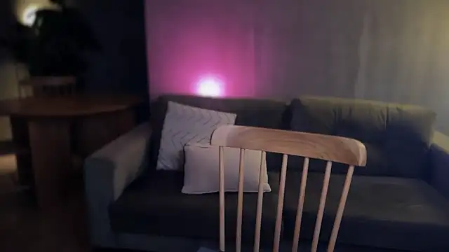 Snapshot of illaroom chatting on 09.10.25 illaroom online show from 09.10.25