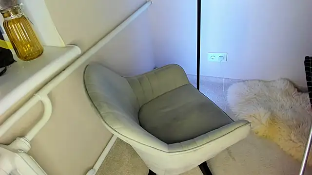 Leila Libertas online show from 12.08.24