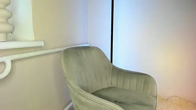 Leila Libertas online show from 01.31.25