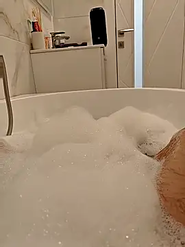 Snapshot of Salmancan chatting on 03.16.26 Salmancan online show from 03.16.26