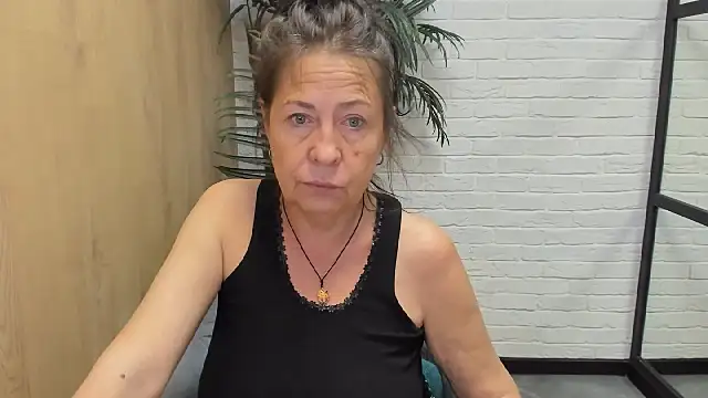 LindaPassionate online show from 09.12.25