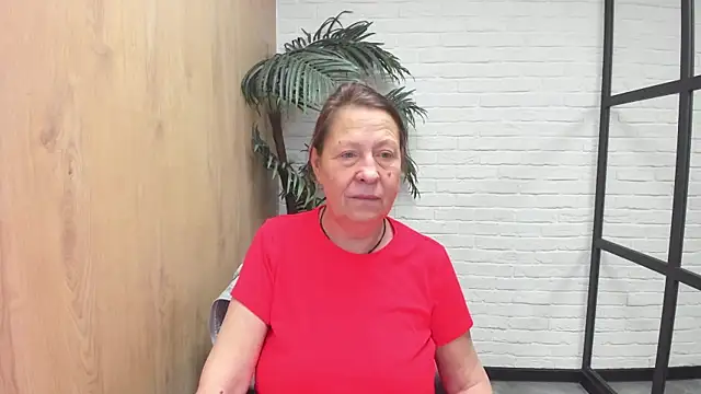 LindaPassionate online show from 04.26.26