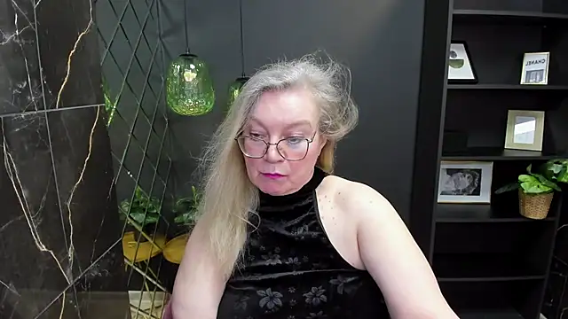 NataliMellow online show from 01.22.25