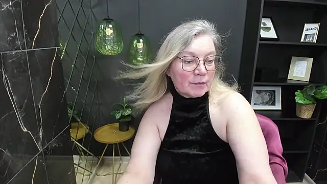 NataliMellow online show from 02.19.25