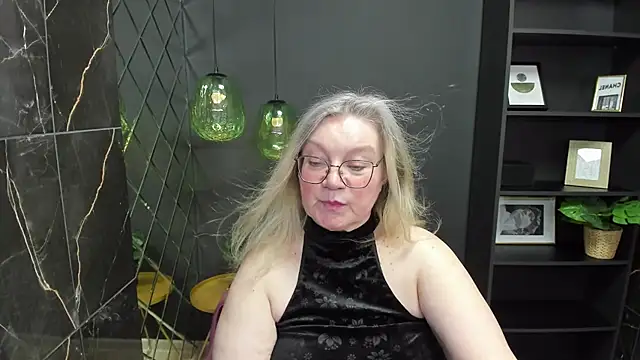 NataliMellow online show from 02.28.25