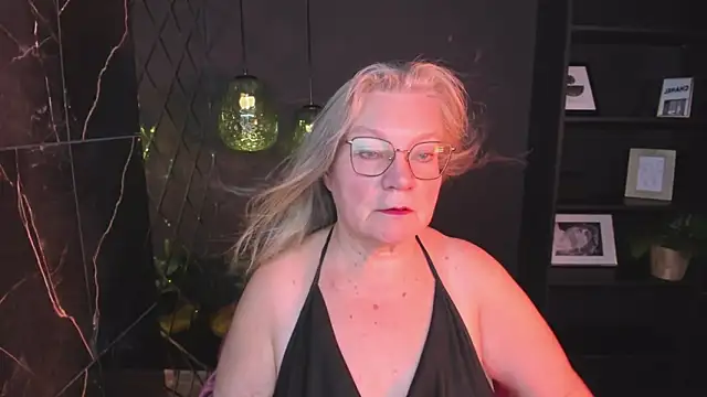 NataliMellow online show from 10.13.25