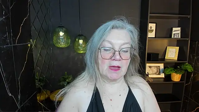 NataliMellow online show from 04.28.26