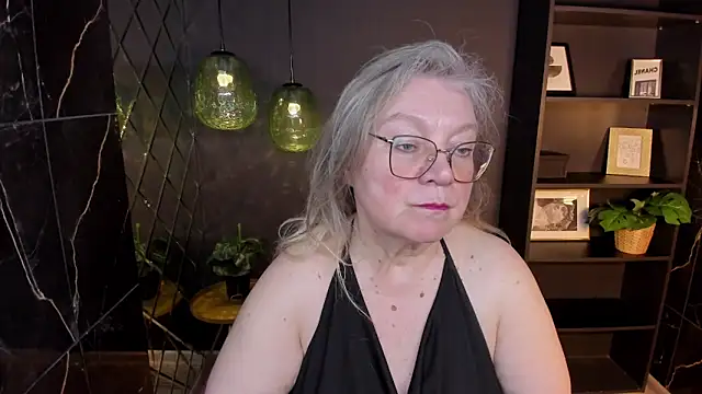 NataliMellow online show from 05.17.26