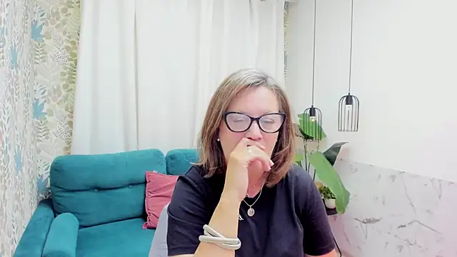 LeaPure online show from 08.01.26
