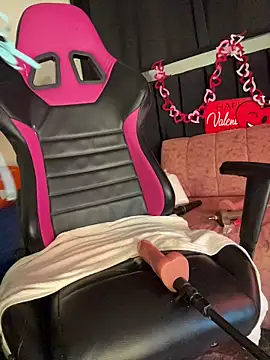 Snapshot of halana_squirts chatting on 02.20.26 halana squirts online show from 02.20.26