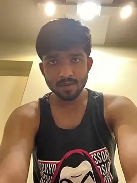 Snapshot of playboy0133 chatting on 03.05.25 playboy0133 online show from 03.05.25