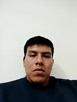 Snapshot of mikeeeeeell chatting on 10.24.25 mikeeeeeell online show from 10.24.25