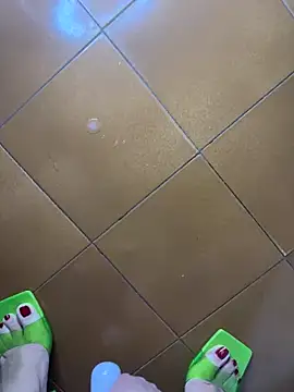 Snapshot of Wet-Pussycat chatting on 02.20.25 Wet-Pussycat online show from 02.20.25