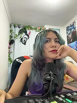 VaioletUwU online show from 03.11.26