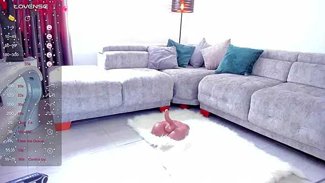 Sarah Stone  online show from 03.09.25