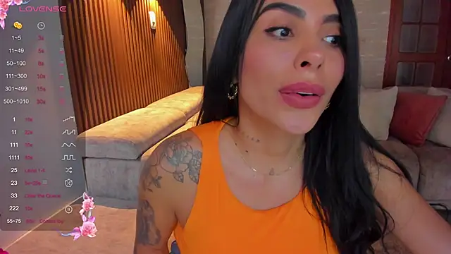 Sarah Stone  online show from 09.12.25