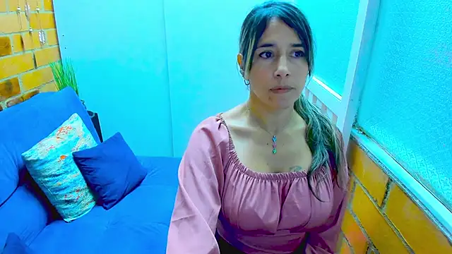 Penelope47 online show from 01.14.25