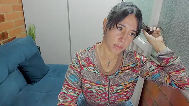 Penelope47 online show from 10.24.25