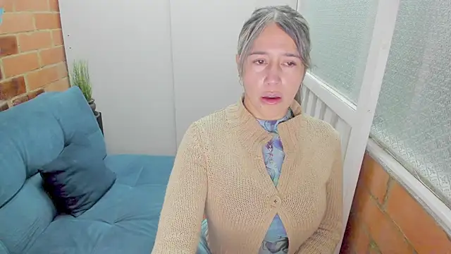 Penelope47 online show from 11.24.25