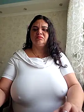 littleRikka online show from 11.05.25